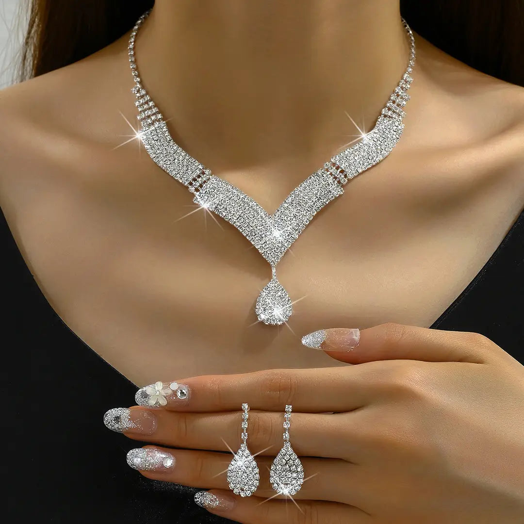 Premium Bridal Jewelry Set with Teardrop Stones for Pakistani Brides