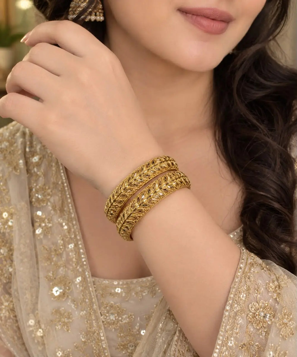 2 Pcs Antique Design 1 Carat Gold Plated  Kara Bangle