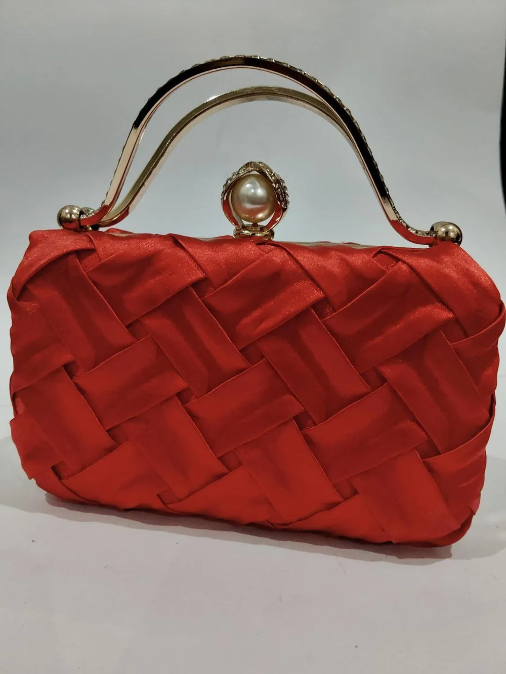 Red Woven Clutch Pearl Clasp 7x4 Inch